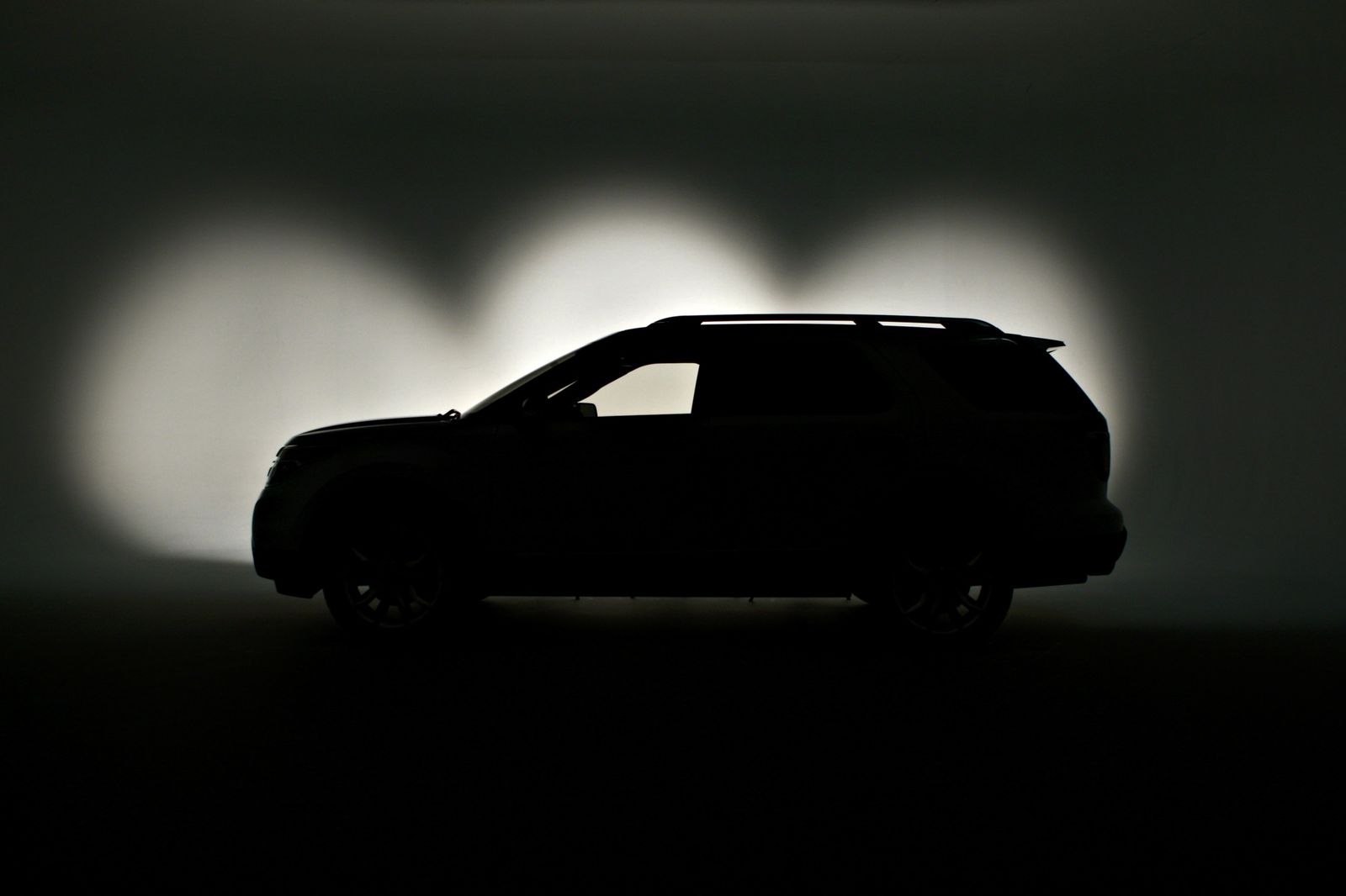 Ford Explorer Owners Say Their SUVs Are Making Them Sick