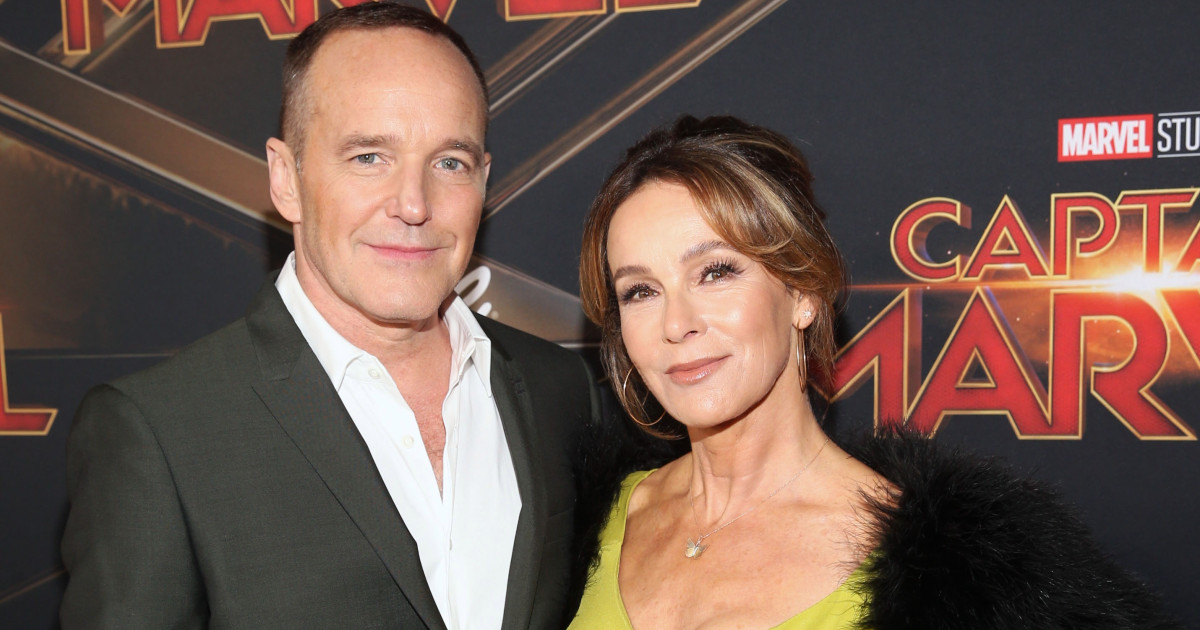 Clark Gregg Opens Up About His Marriage to Jennifer Grey (Exclusive)