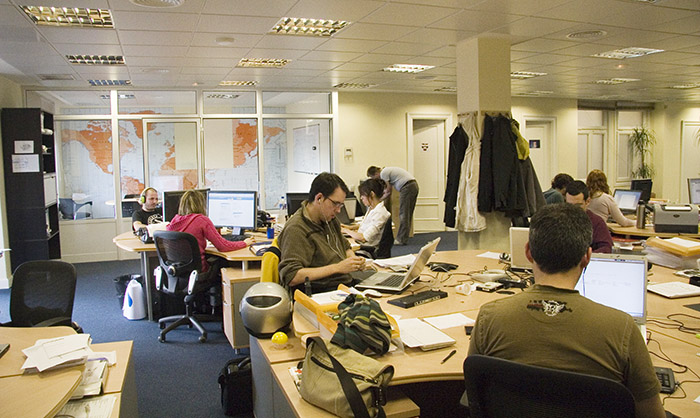 Tumblr Users Point Out That 8-Hour Workday Concept Isn’t Working Anymore And Scientists Agree