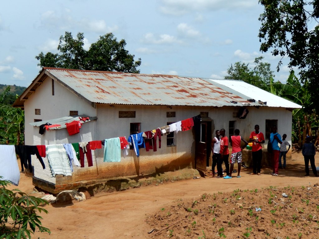 Refurbish orphanages for 240 children in Uganda