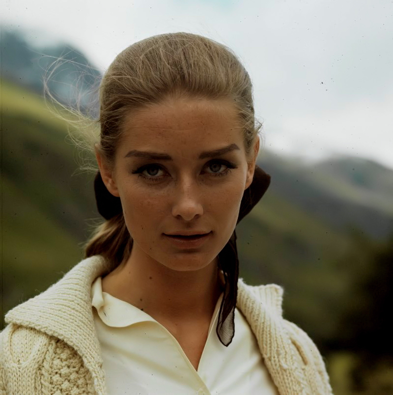 Goldfinger’s Tania Mallet dies aged 77 | The James Bond Dossier