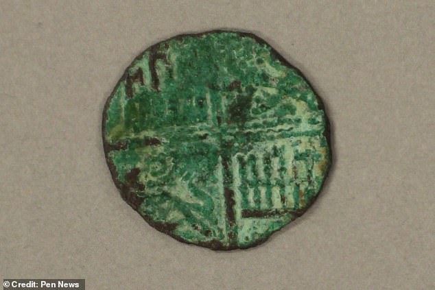 New Old Spanish coins that predate Christopher Columbus by 200 years found deep in the Utah desert