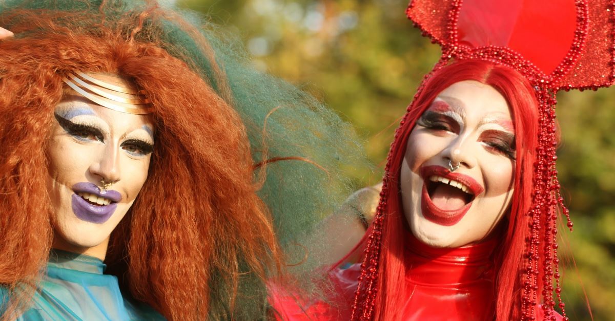 A New Pep Drag Rally?  School Hosts Drag Queen Show During School Hours