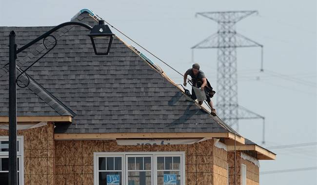 Canada’s labour market posts largest monthly jobs gain since 1976 – National | Globalnews.ca