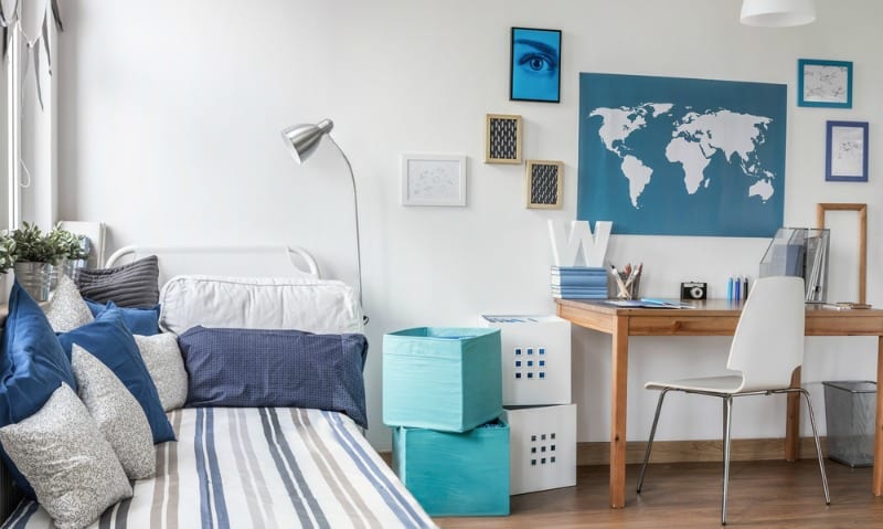 How to Decorate a College Dorm Room – Adorable and Easy!
