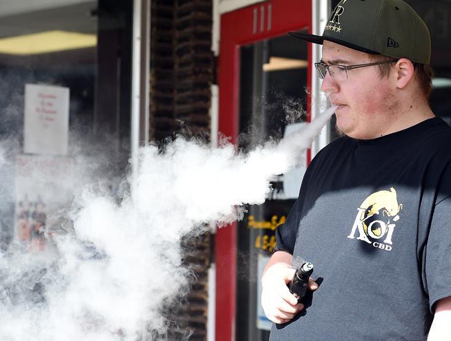 Aspen is first city in Colorado to ban sale of flavored nicotine products amid efforts to curb teen vaping
