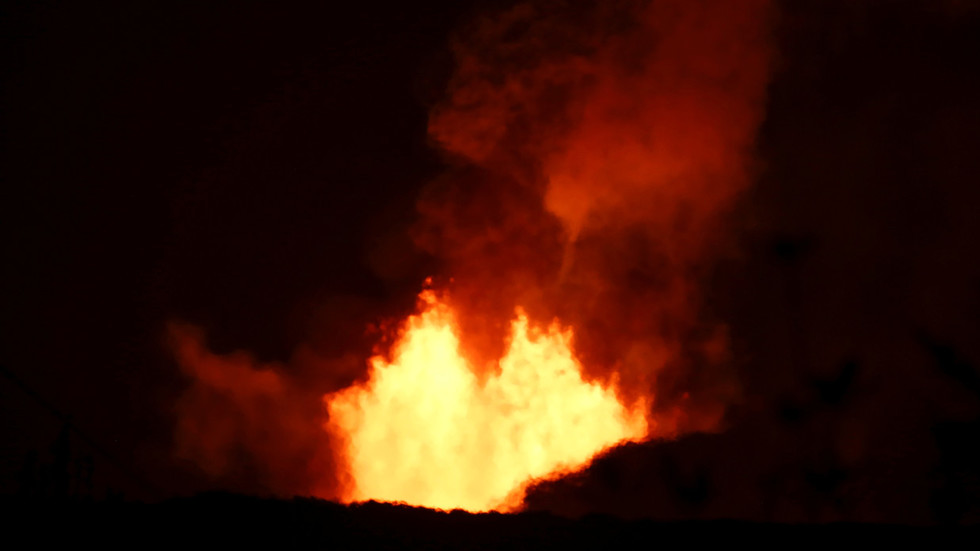 Sleeping giant: Scientists warn Russian volcano could cause destruction on scale of Pompeii  — RT Russia News