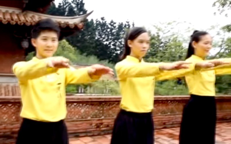 Miracle or malarkey? Can arm-swinging stave off cancer?