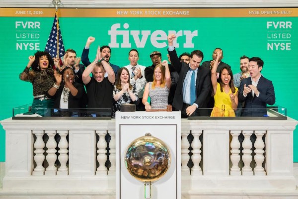 Fiverr shares climb 90% in first day of trading – TechCrunch
