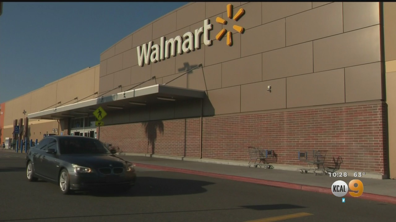 Garden Grove Shoppers Frustrated By Homeless Population In Parking Lot – CBS Los Angeles