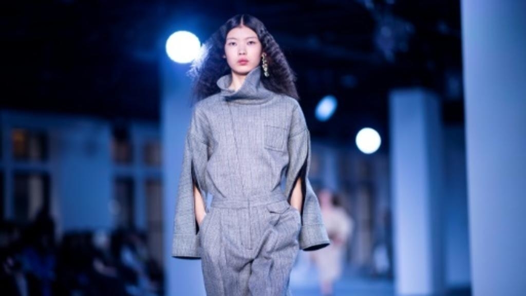 Fashion for hire: Americans embrace clothing rental services