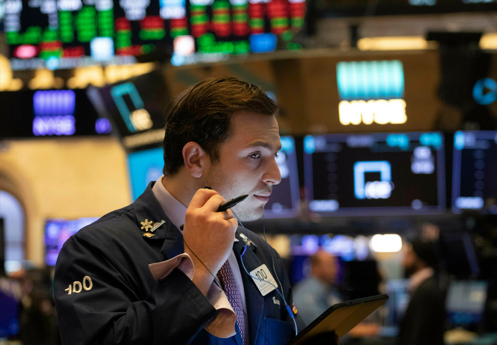 Dow Jones industrials cross 27,000 points for first time