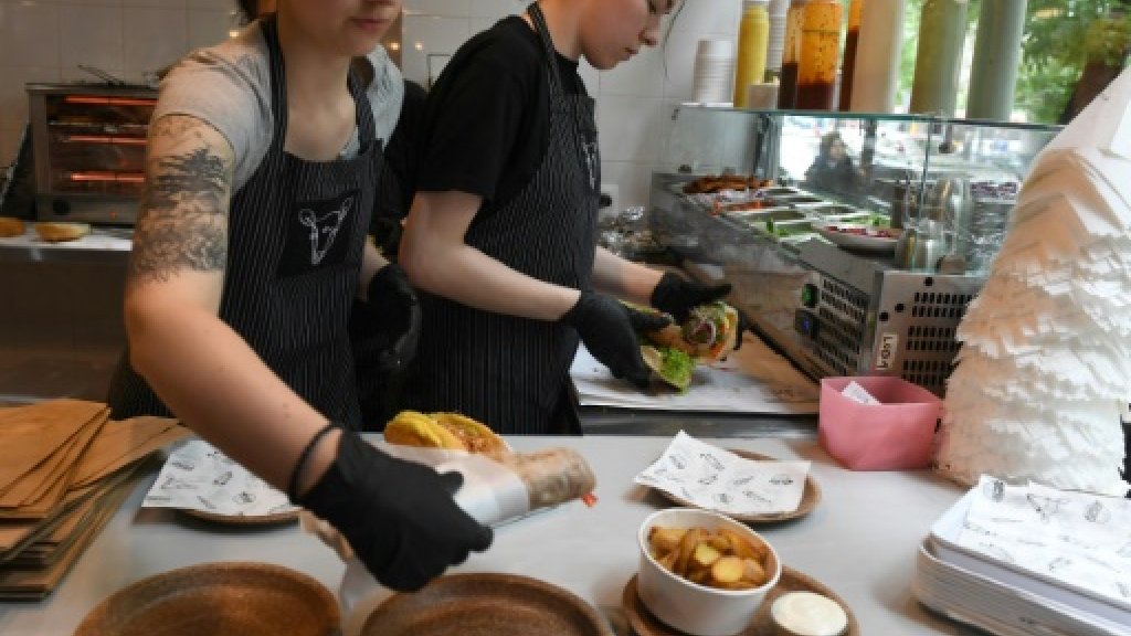 Poland moves to exempt young workers from income tax