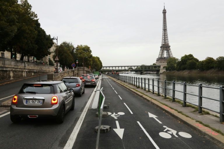 In Paris, cars forced to make way for the two-wheel revolution